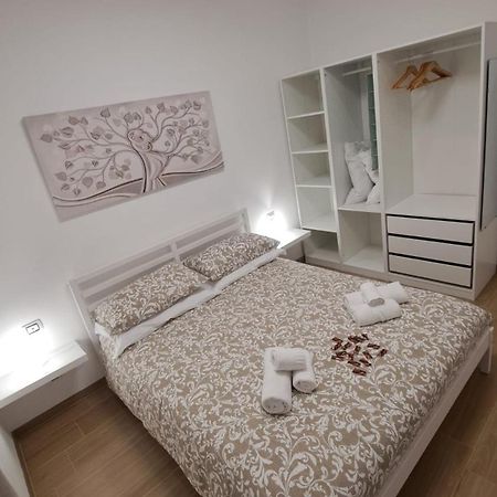 Rione Sanita House - Nobilta Apartment Наполи Екстериор снимка